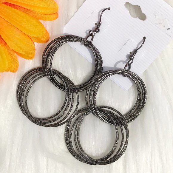 Boho Sparkle Hoop Earrings Long Dangle Antique Silver Career Date Night NWT - Picture 3 of 3